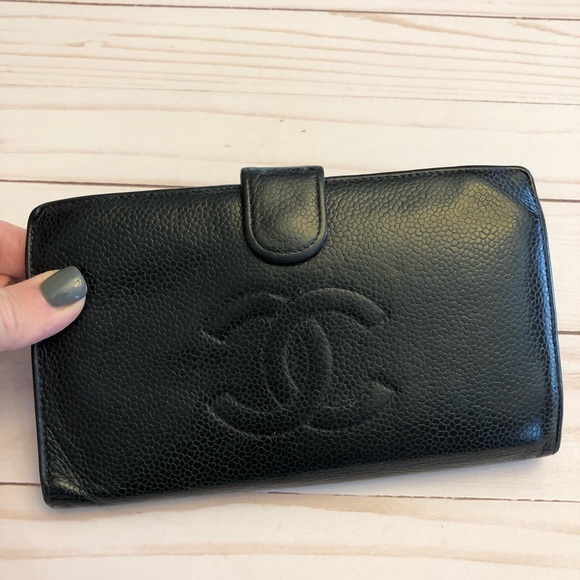 CHANEL Handbags - 💯 REDUCED Chanel Caviar Long Wallet Black Leather